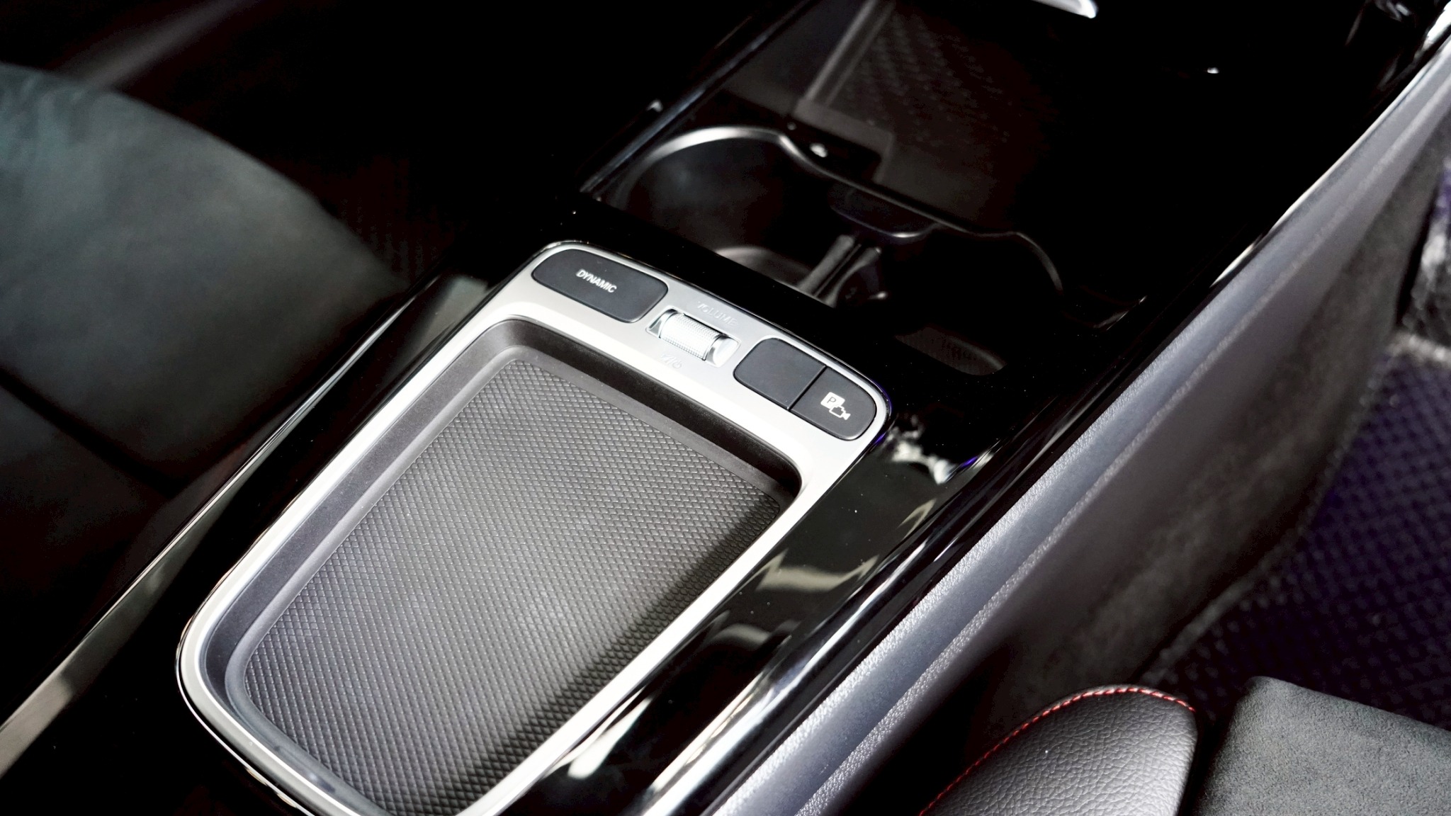 LINE_ALBUM_Benz A200 AMG Dynamic ปี 23 _9560_251115_9