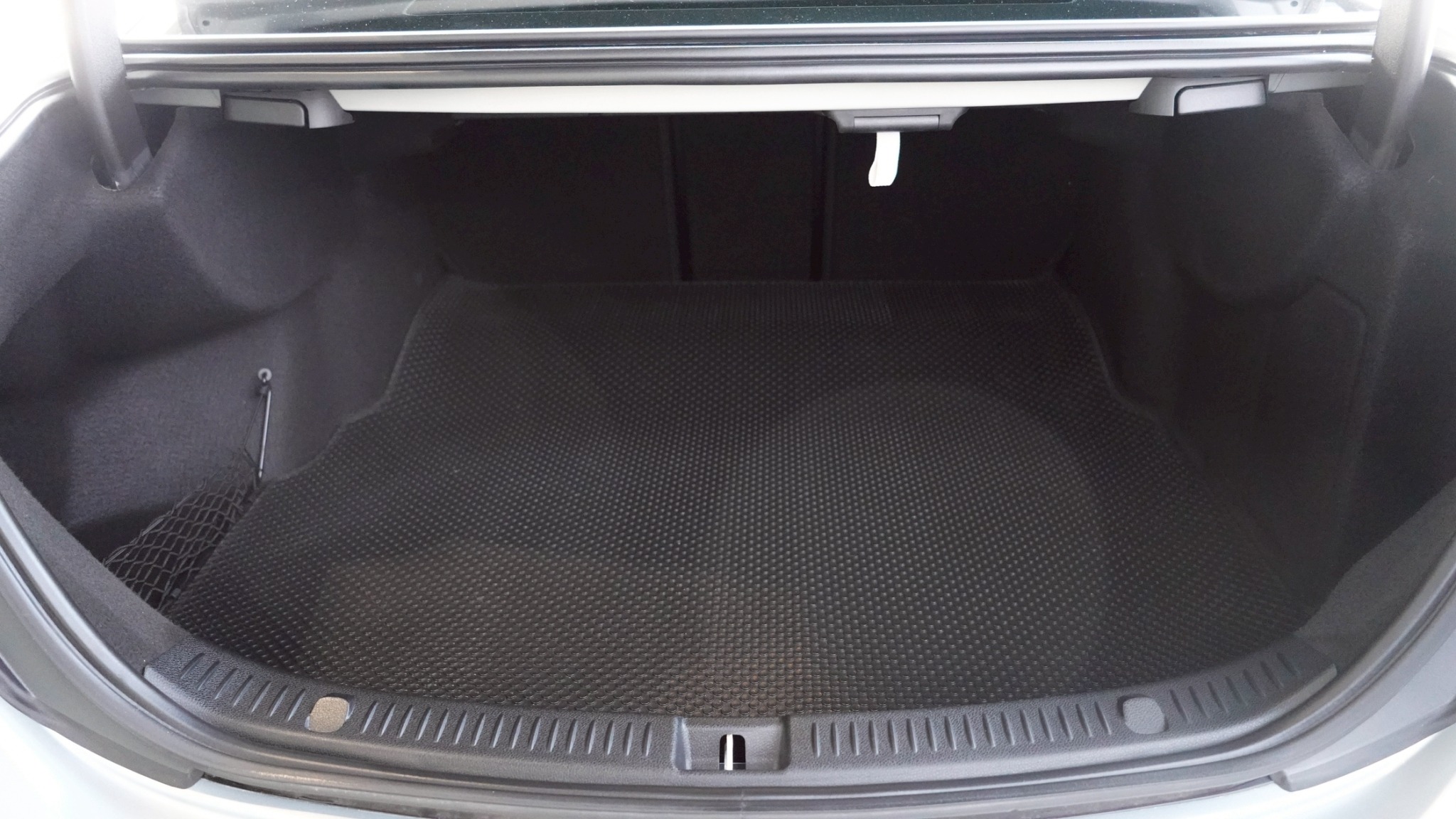 LINE_ALBUM_E220d​ AMG Sport​ ปี 22 _ 230_251115_14