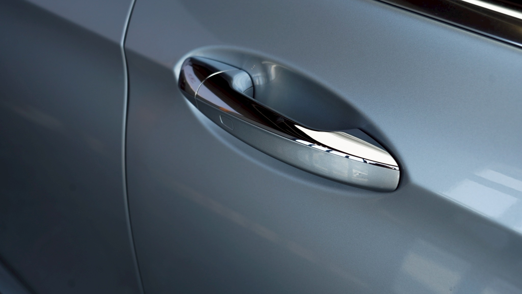 LINE_ALBUM_E220d​ AMG Sport​ ปี 22 _ 230_251115_17