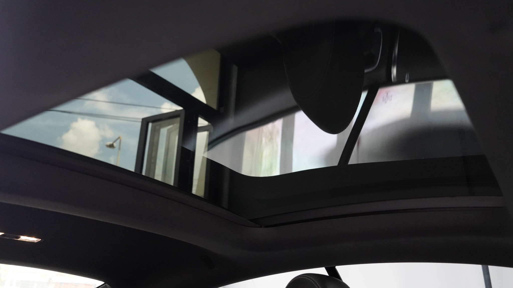 LINE_ALBUM_E300 AMG Dynamic ปี 17 _746_251111_2