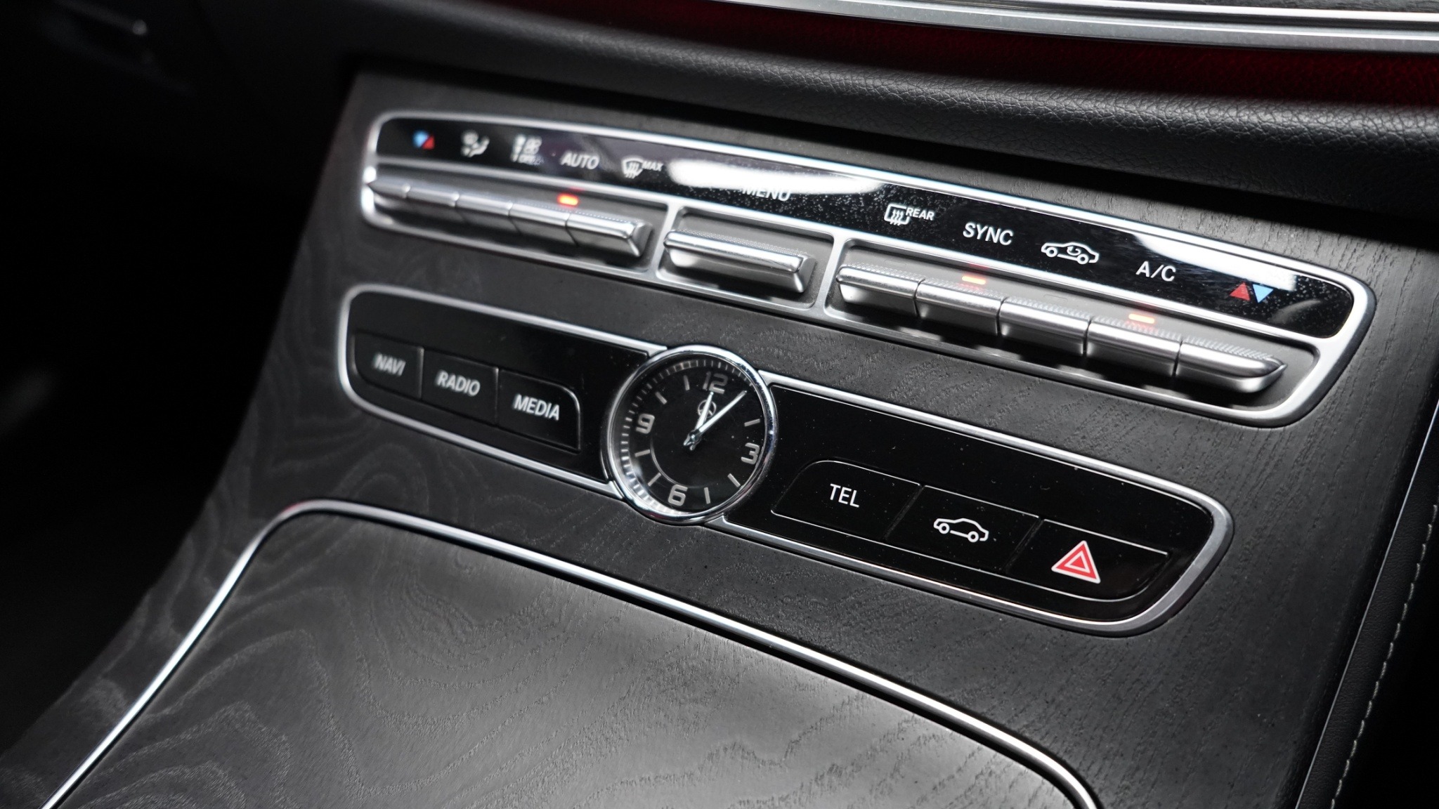 LINE_ALBUM_E300 AMG Dynamic ปี 17 _746_251111_5