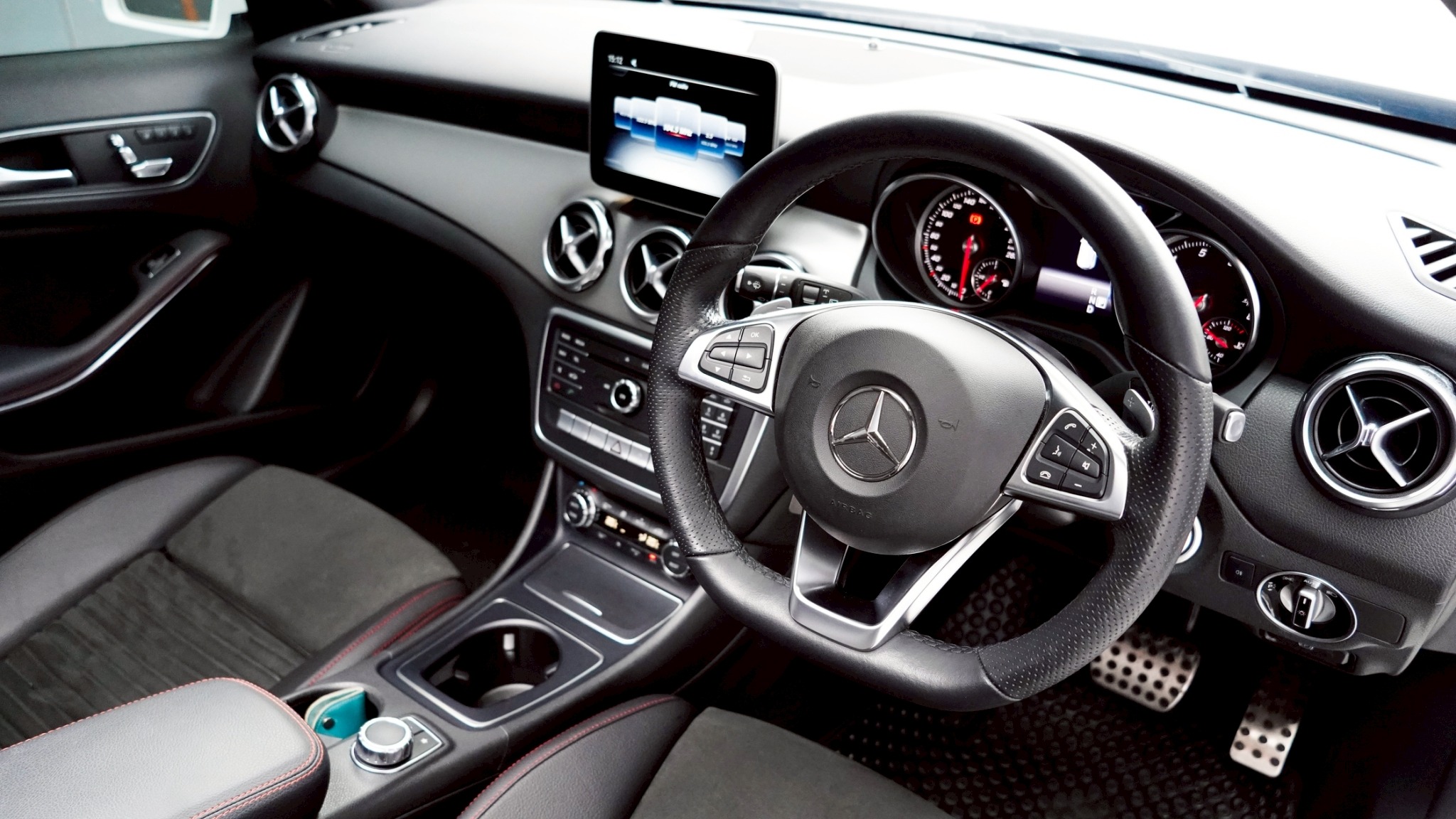 LINE_ALBUM_GLA250 AMG Dynamic ปี 18 _922_251111_10