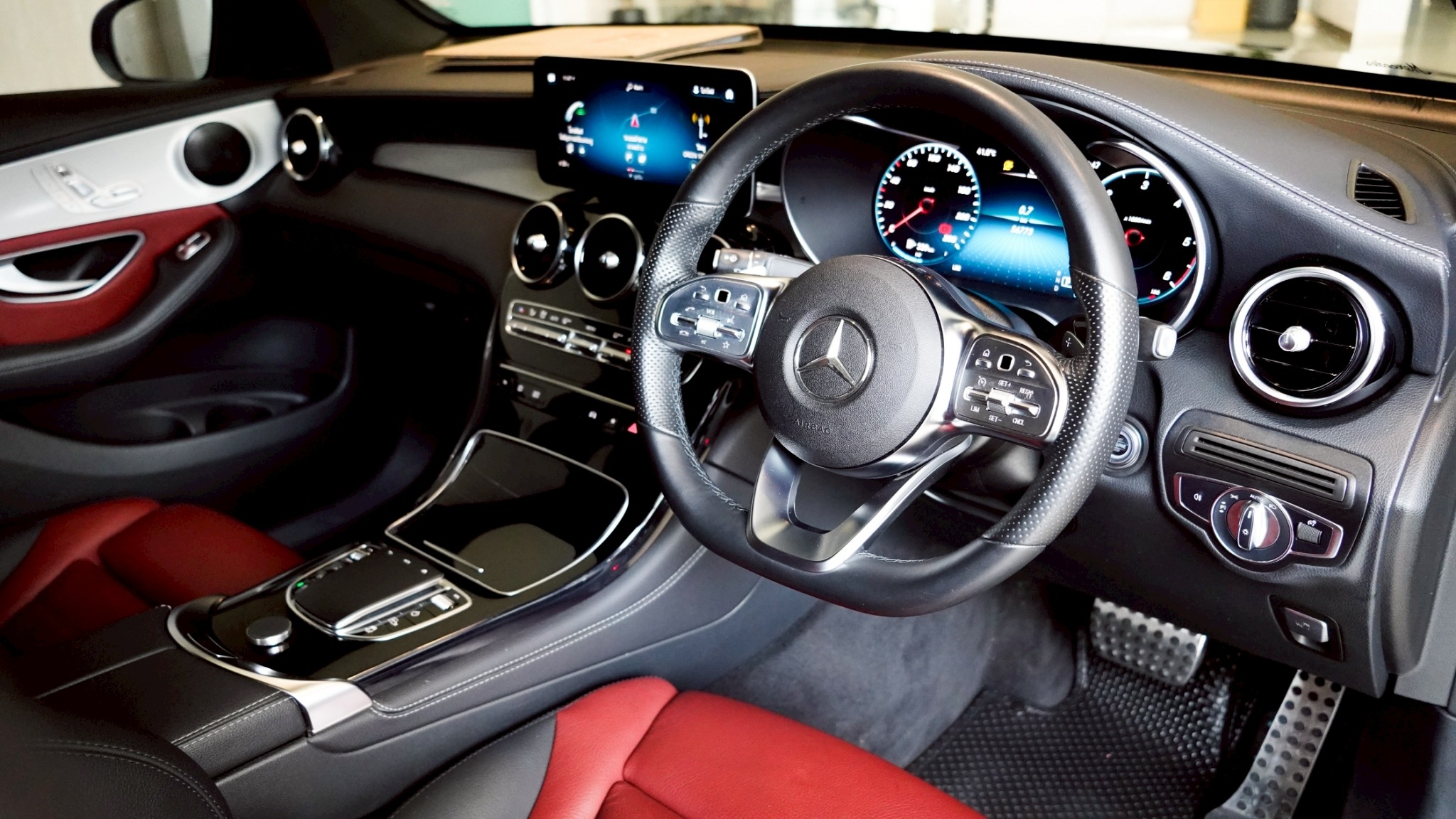 LINE_ALBUM_GLC220d Coupe AMG ปี 21 _999_251112_3