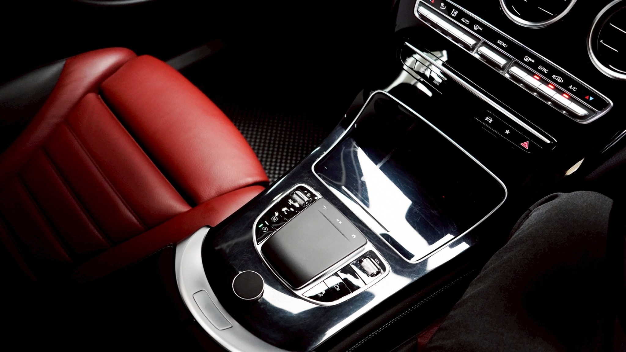 LINE_ALBUM_GLC220d Coupe AMG ปี 21 _999_251112_5