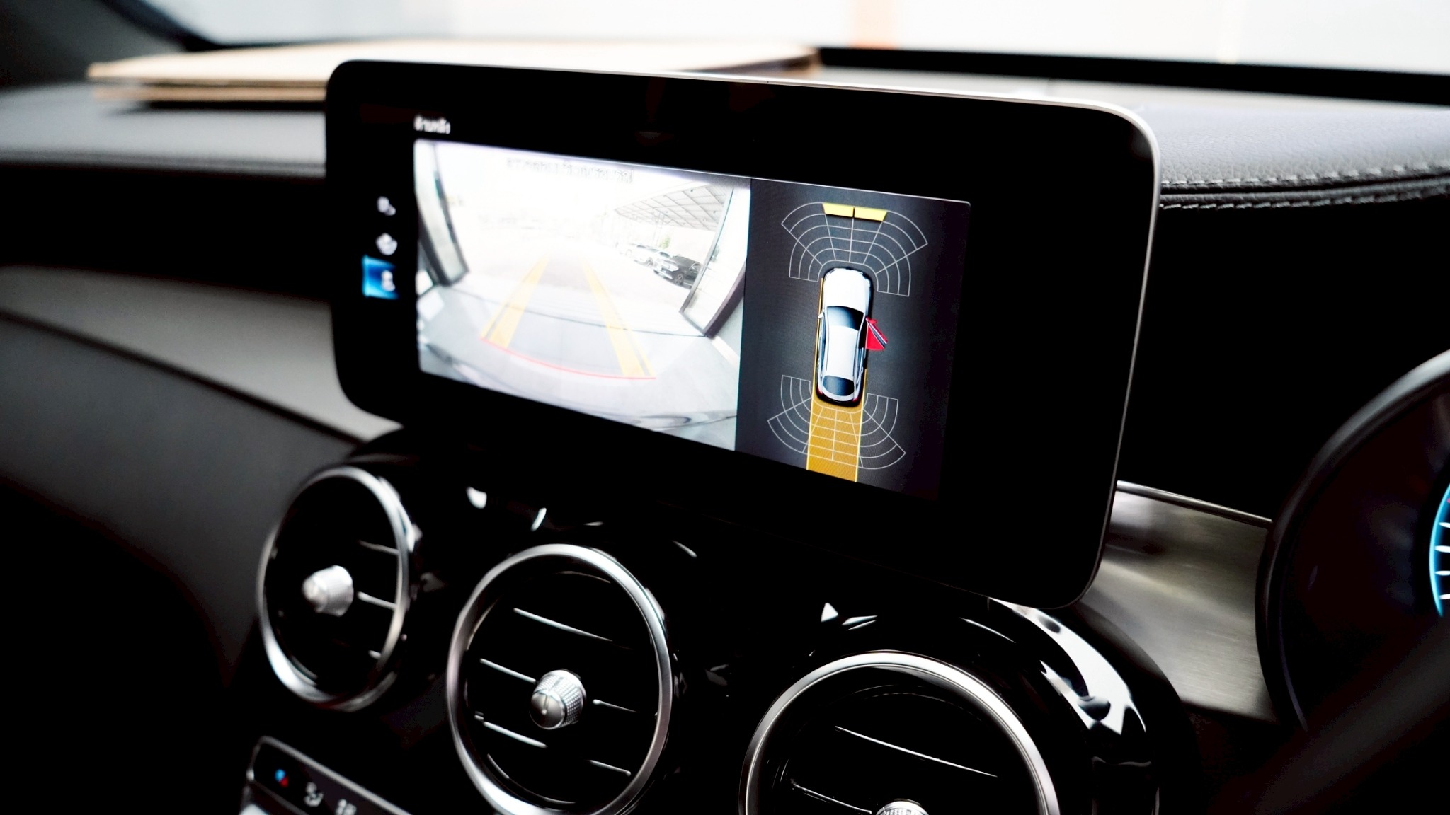 LINE_ALBUM_GLC220d Coupe AMG ปี 21 _999_251112_6