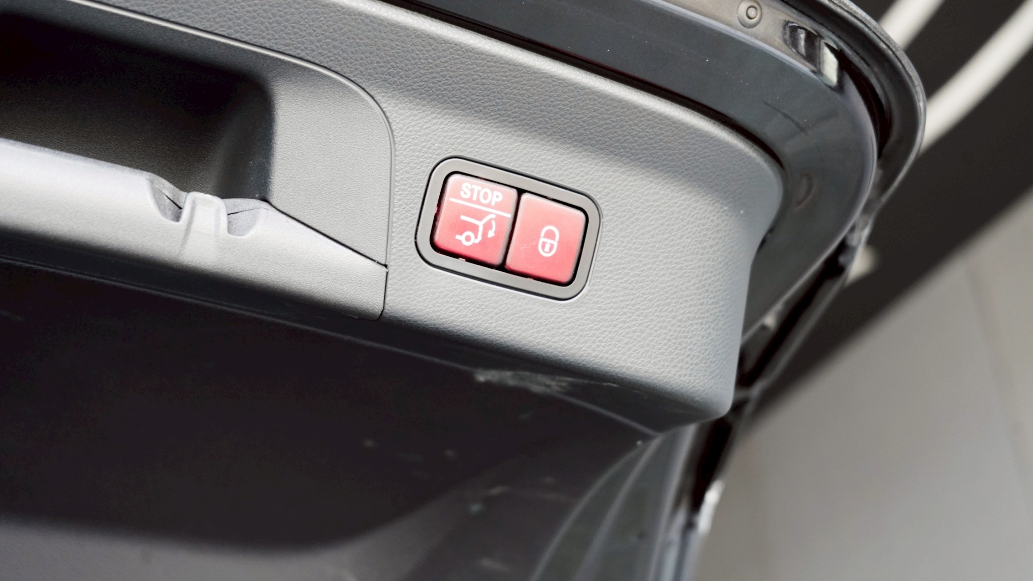 LINE_ALBUM_GLC220d Coupe AMG ปี 21 _999_251112_8