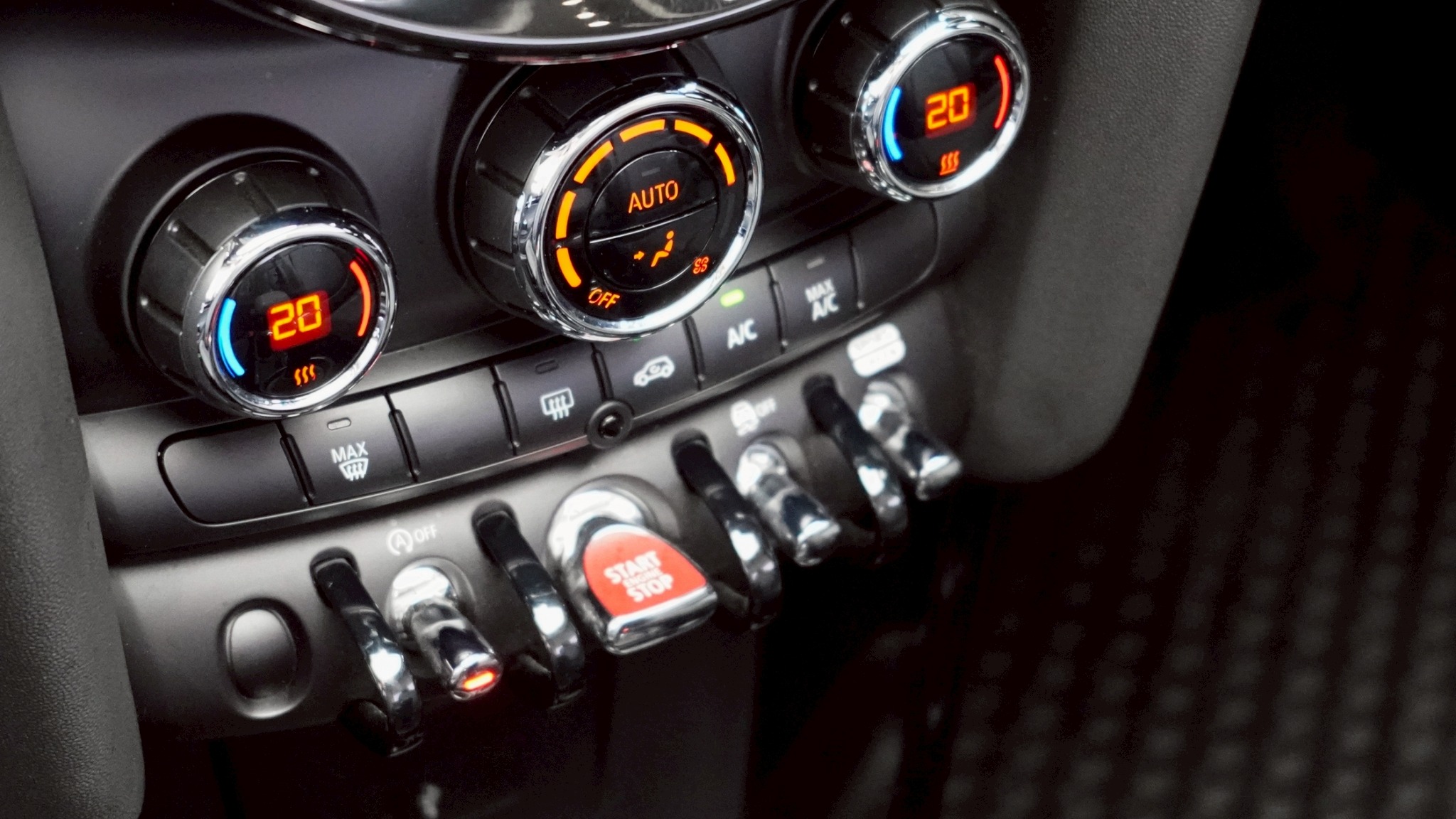 LINE_ALBUM_MINI Convertible Cooper S Seaside ปี 23 _4621_251115_14