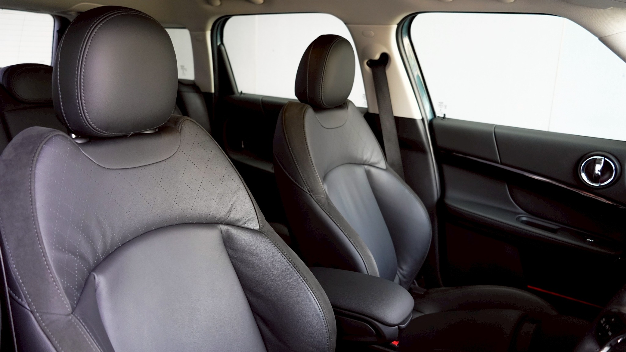 LINE_ALBUM_Mini Cuntryman ปี 22 _44_251112_10