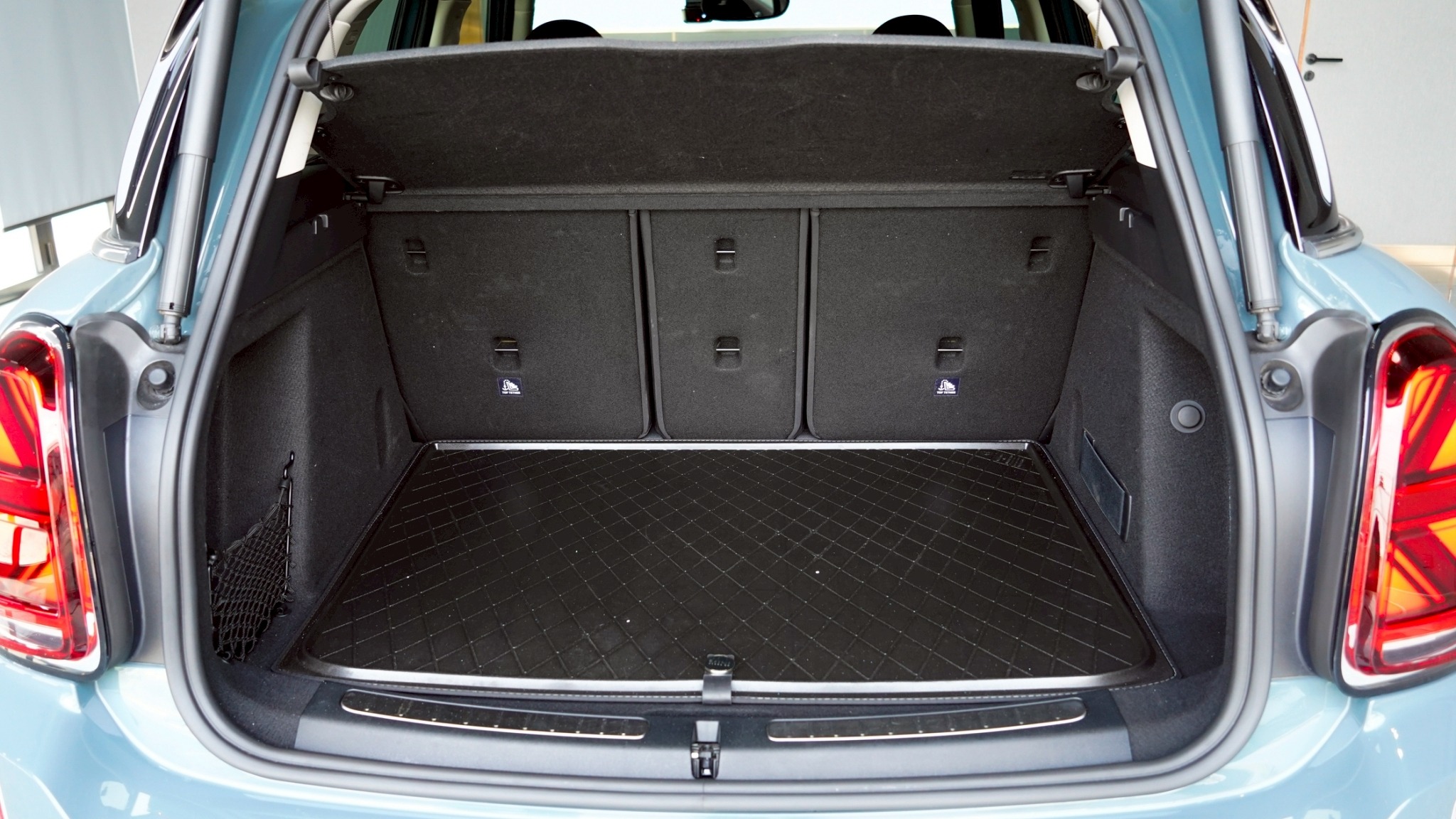 LINE_ALBUM_Mini Cuntryman ปี 22 _44_251112_4