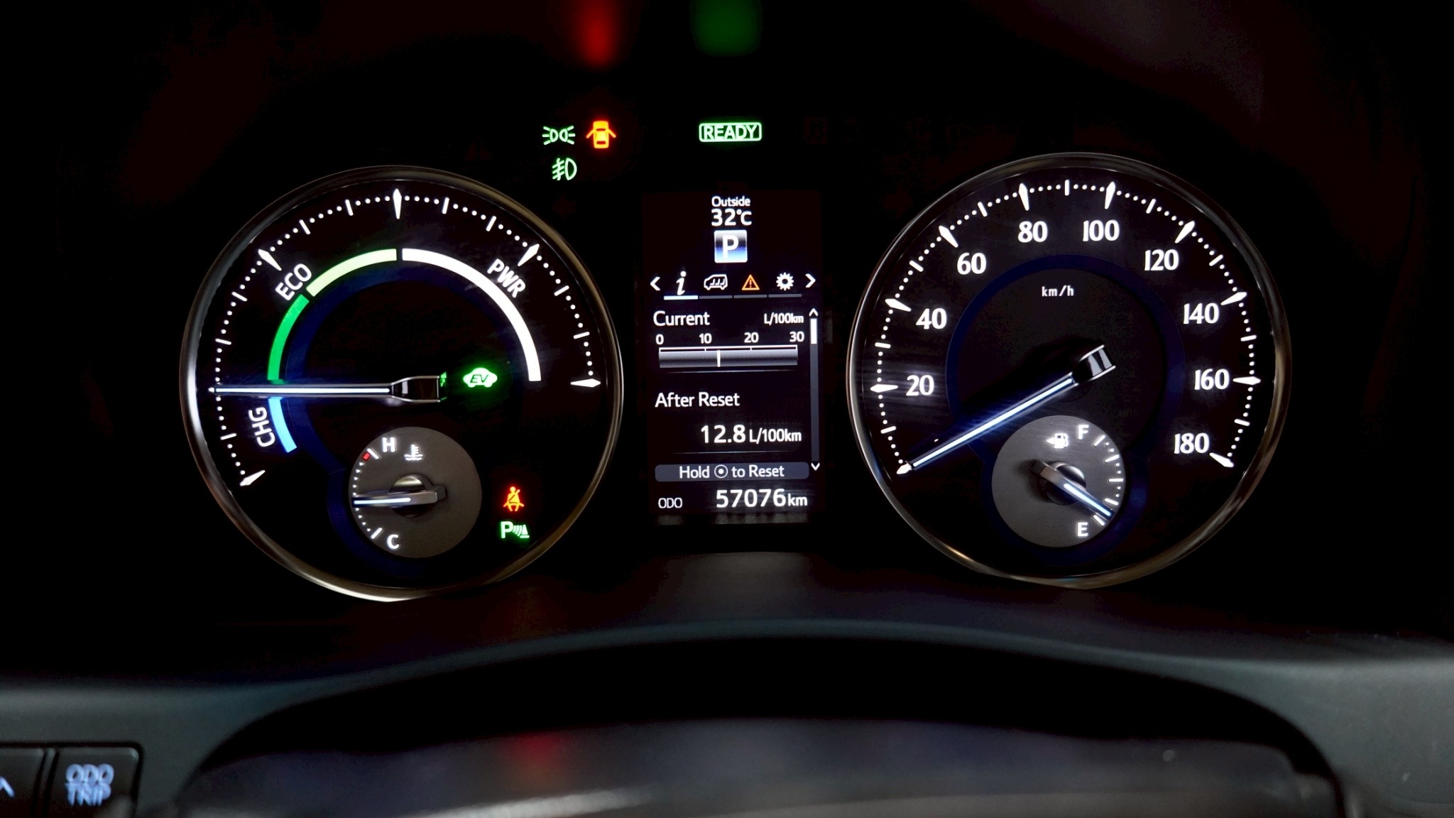 LINE_ALBUM_TOYOTA Alphard 2.5 Hybrid ปี 17 รหัส _896_251111_12