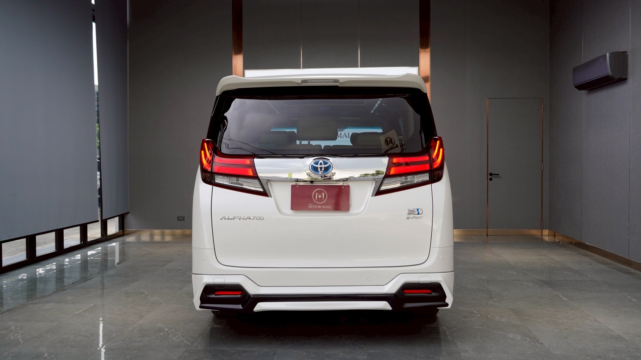 LINE_ALBUM_TOYOTA Alphard 2.5 Hybrid ปี 17 รหัส _896_251111_4