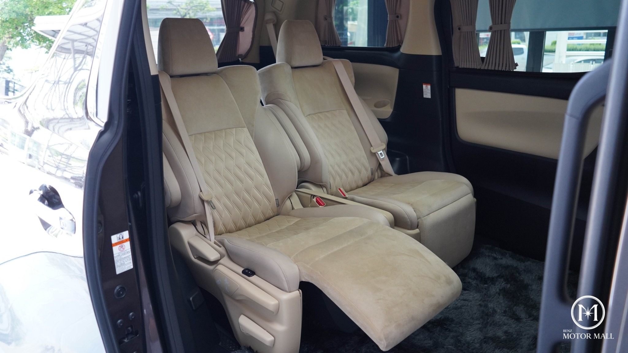 LINE_ALBUM_Vellfire2.5HybridX ปี 20 รหัส _9999_240622_8_0