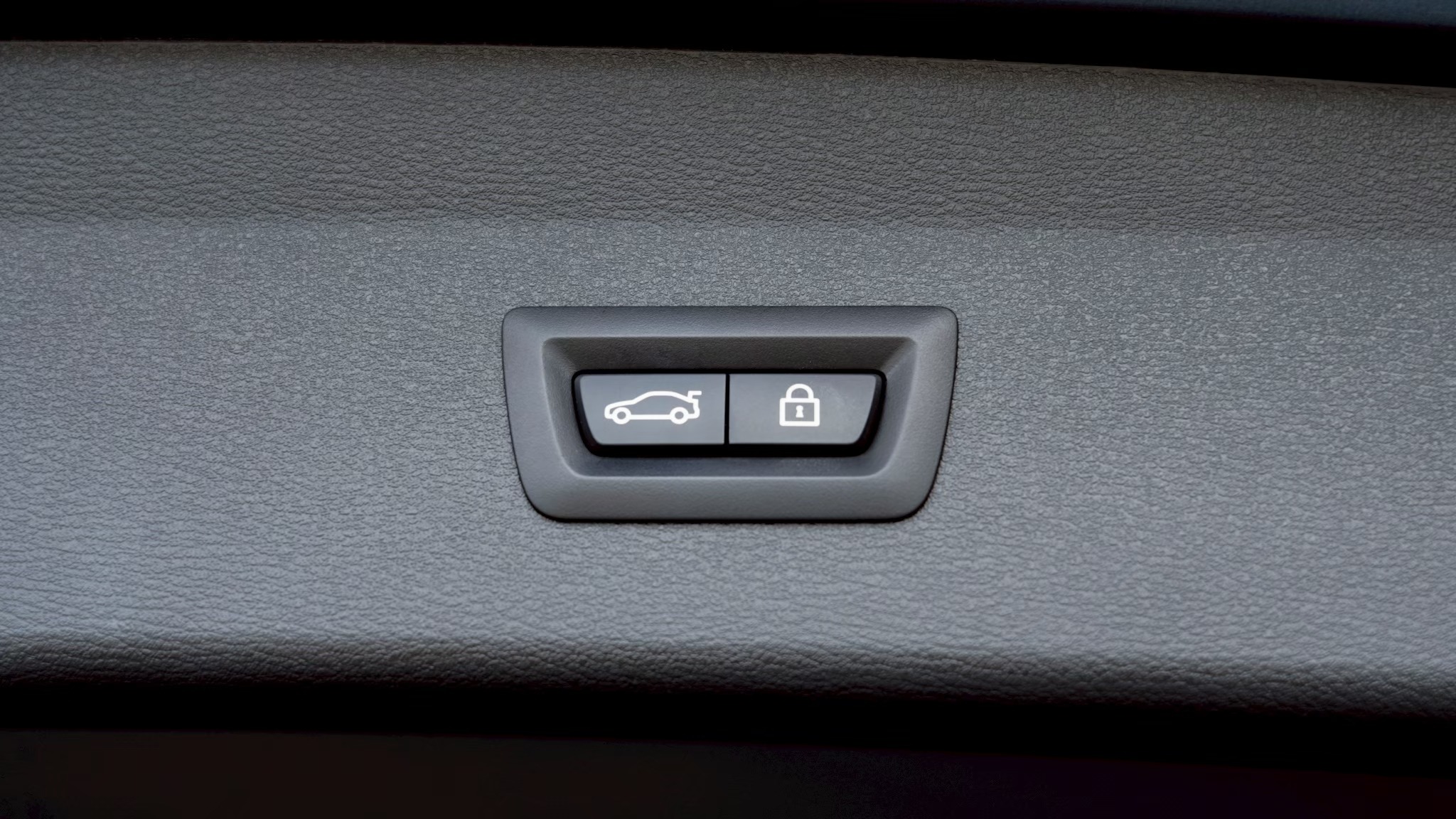 LINE_ALBUM_X1sDrive20d M Sport ปี21 รหัส _5517_251209_2