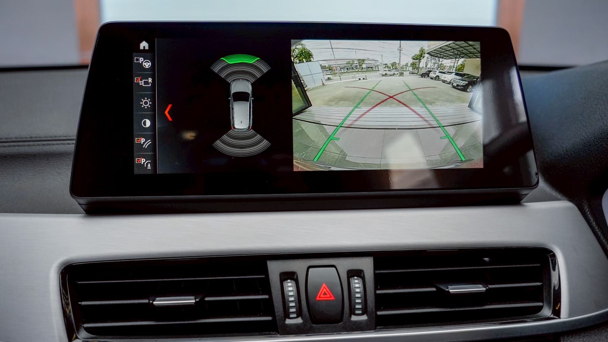 LINE_ALBUM_X1sDrive20d M Sport ปี21 รหัส _5517_251209_4