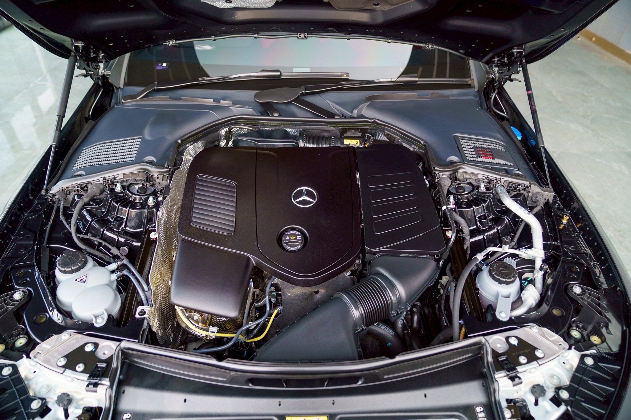LINE_ALBUM_CLE 300 4MATIC Coupe AMG Dynamic ปี ยังไม่จด_260313_16
