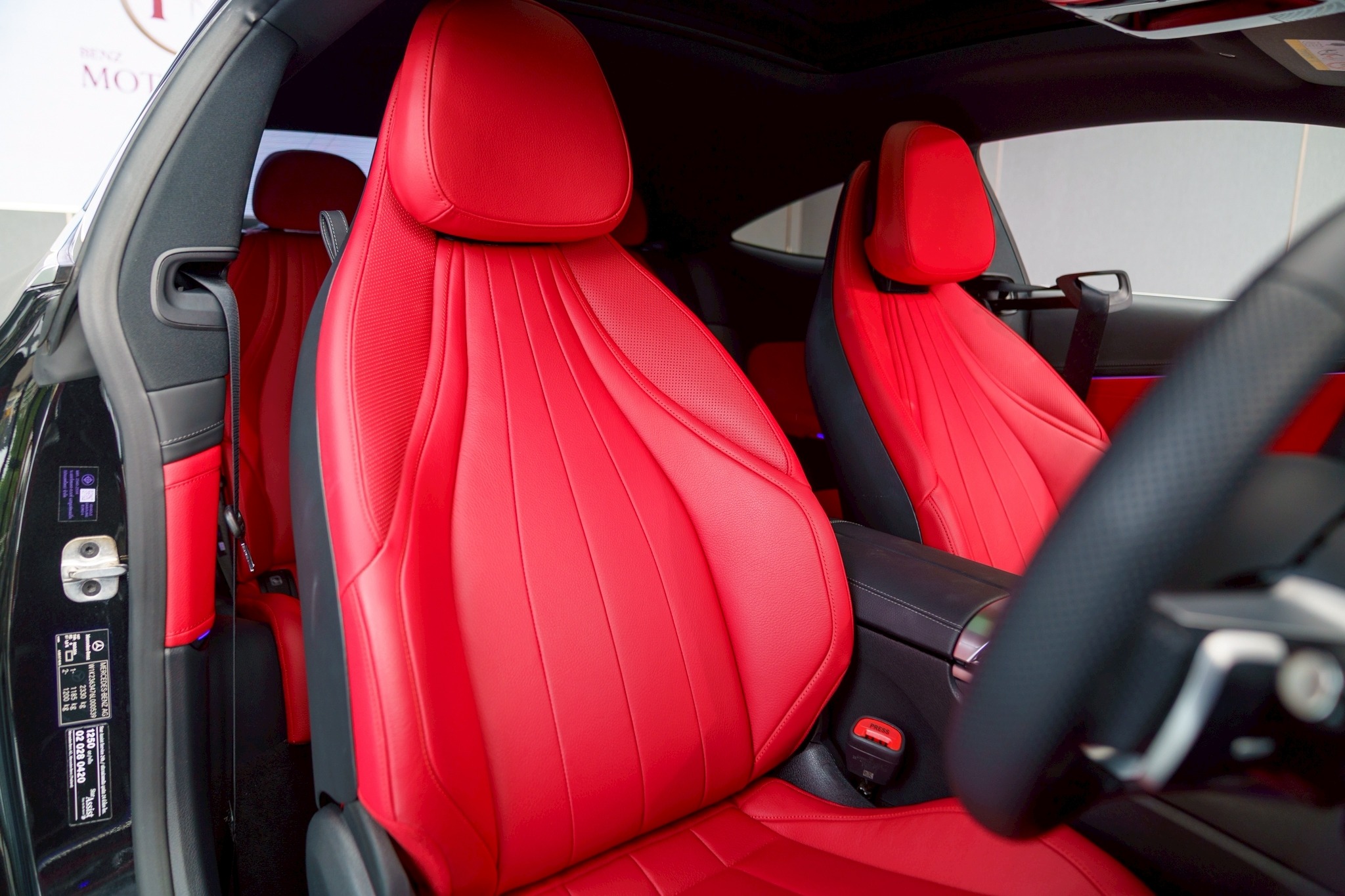 LINE_ALBUM_CLE 300 4MATIC Coupe AMG Dynamic ปี ยังไม่จด_260313_7